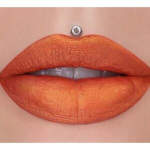 Jeffree Star Velour Liquid Lipstick in the red box.  Mindbender